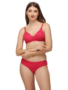 Seamless High-Waisted Spandex Sports Bra for Women Breathable Spandex Customizable Cross-Back Yoga and Workout Bra in Pakistan - Product Image 2