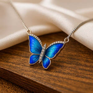 Collier en argent sterling avec chaîne bambou, incrustation papillon bleu serti clos, zircon plaqué rhodium or rose, tendance pour filles et femmes - Product Image 1