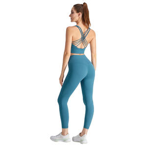 Conjuntos de gimnasio para mujer de alta calidad Logotipo personalizado Nuevo estilo de moda Tallas grandes Transpirable Sin costuras Reversible Sólido Mejor material - Product Image 6