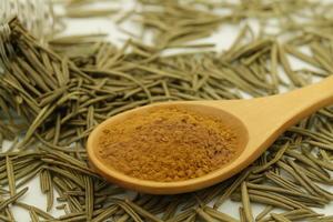 Высококачественный натуральный экстракт розмарина в порошке | 100% органический пищевой консервант розмариновая кислота | Заводские поставки для продуктов питания - Product Image 3