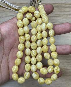 Perles de tasbih en résine de luxe, nouveau design, avec pompon, chapelet de prière islamique pour les cadeaux du Ramadan en provenance d'Inde - Product Image 3