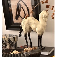 Sculpture de cheval de style chinois oriental, nouvelle collection, inspirée des dynasties Han et Tang, décoration artistique vintage en résine, coffret cadeau d'affaires de luxe