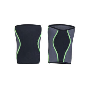 Nouvelles genouillères d'hiver en velours, universelles, coupe-vent, anti-froid, chaudes, manchons de jambe épaissis, élastiques, unisexes - Product Image 5