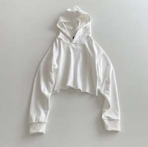 เสื้อครอปมีฮู้ดแบบสวมหัวสำหรับผู้หญิงเสื้อครอปปิดพื้นทำจากผ้าฝ้ายโลโก้ตามสั่ง - Product Image 2