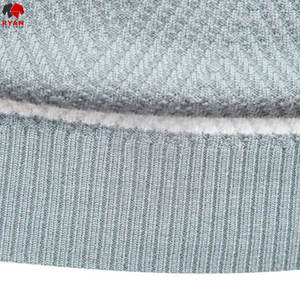 Sweat-shirt imprimé de logo personnalisé en gros pour hommes Sweatshirts d'hiver en coton mélangé de haute qualité Basics Nouveau design pour hommes - Product Image 4