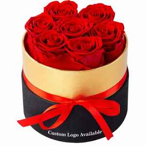 กล่องดอกกุหลาบอมตะทรงกลมสีชมพู Glamour Boutique ดอกไม้คงทนนาน 3-5 ปี ของขวัญวันวาเลนไทน์สำหรับเธอ - Product Image 1