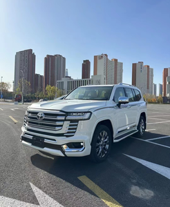 Vehículo Todoterreno Usado de Más de 8L, Tamaño Completo, 4x4, Automático, Edición Oriente Medio 2024, Alto Rendimiento, Duradero, Bien Mantenido - Product Image 6