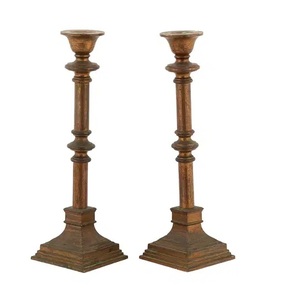 Portavelas de metal hecho a mano Diseño en relieve Soporte de vela decorativo hecho a mano para decoración de boda. - Product Image 6
