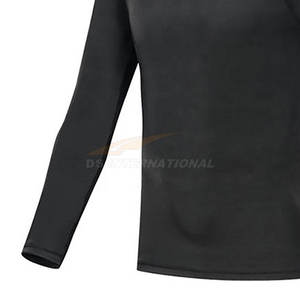 Polyester de qualité pour les entraînements de gymnastique, la natation, le surf et le sport Chemise anti-éruptions cutanées pour hommes Haute compression UPF 50 + Protection solaire - Product Image 6