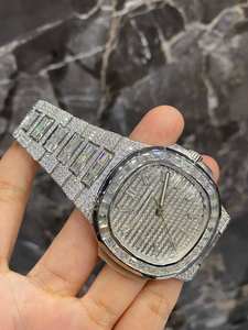 Montre mécanique de luxe Hip Hop en acier inoxydable avec bracelet en cuir, cadran en verre, mouvement ETA, moissanite VVS pour hommes - Product Image 3