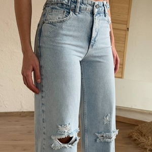 Jeans de Mezclilla para Mujer de Alta Calidad, Cómodos, Transpirables, con Tela Elástica, Cintura Media, Estilos Casuales y Versátiles - Product Image 1