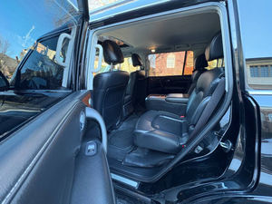 EXCELENTE SUV Crossover QX80 LUXE RWD USADO, AÑO 2019, TRANSMISIÓN AUTOMÁTICA DE 7 VELOCIDADES, 400 HP, MOTOR V8 DE 5.6 LITROS, LISTO PARA ENVÍO - Product Image 3