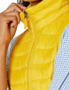 Haute Qualité De Luxe Designer Femmes Streetwear Toile Puffer Gilet Couleur Personnalisée Manteau D'hiver Élégant Zip-Up Survêtement - Product Image 5