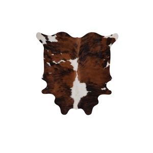 Pieles de ganado industriales, crudas, saladas y con textura húmeda, faldones de piel de búfalo, ecológicas, para muebles, decoración del hogar, sofás y calzado. - Product Image 1