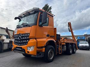 Camion benne Mercedes-Benz Actros 2648 6x4 21-30T Diesel Transmission Automatique Euro6 4x2 Conduite à Gauche Puissance 350 kW (476 ch) - Product Image 3