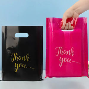 Sac à provisions en plastique découpé à l'emporte-pièce avec poignée robuste Matériaux recyclés pour une utilisation au supermarché dans les chaussures/cadeaux - Product Image 3