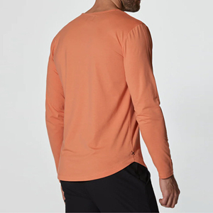 Chemise décontractée à manches longues pour homme, col en V avec boutons - Conception de logo personnalisée, respirante, séchage rapide, toile écologique - Product Image 4