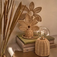 Bonne qualité naturel jonc de mer palmier Statuette meilleur choix ornements décoration pour table