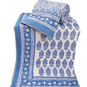 Fabriqué à la main 100% coton couette réversible Queen Size bloc à main imprimé Design traditionnel léger pour la maison hiver fait à la main - Product Image 1