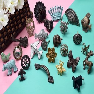 Perillas decorativas de hierro a granel, tiradores antiguos en forma de jarrón, aparador moderno de dibujo, 3,81 cm, MK-190, nuevo diseño - Product Image 5