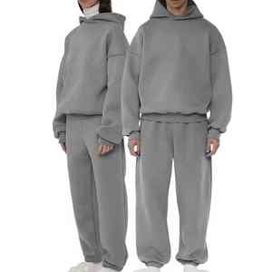 Conjunto Deportivo Personalizado de 2 Piezas, Sudadera Holgada y Pantalones de Algodón Orgánico, Trajes Deportivos Holgados para Hombre - Product Image 2