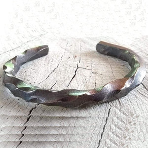 กำไลข้อมือเหล็กแฟชั่นกำไลข้อมือออกแบบโลโก้ได้ตามต้องการ - Product Image 2