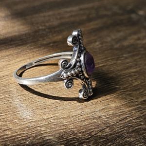 แหวนหมั้นเงินแท้ 925 ดีไซน์กางเขนประดับพลอยอะมีทิสต์ทรงเหลี่ยม น้ำหนักเบา เหมาะสำหรับงานแต่งงานและงานเลี้ยง - Product Image 4