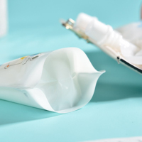 Sacs d'emballage liquide en PE personnalisés avec impression offset, pour jus, eau, café, avec bec verseur, sacs jetables pour boissons