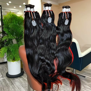 100% non transformés vierge Remy Temple cheveux humains armure naturelle crue cheveux indiens vietnamien bouclés coudre dans la trame de cheveux de tissage - Product Image 1