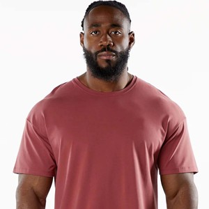 OEM/ODM T-shirt à col rond surdimensionné pour hommes de haute qualité personnalisé 100% coton à manches courtes style Hip Hop avec lettres imprimées - Product Image 5