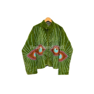 Veste matelassée en velours tricoté unisexe pour femme avec broderie oculaire, deux poches latérales, doublure en coton à séchage rapide, longueur classique - Product Image 1