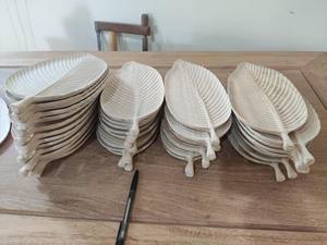 Colección de Platos de Madera Estéticos con Acabado Natural Pulido para Presentación Culinaria Artística y Necesidades de Entretenimiento Elegante en el Hogar - Product Image 3