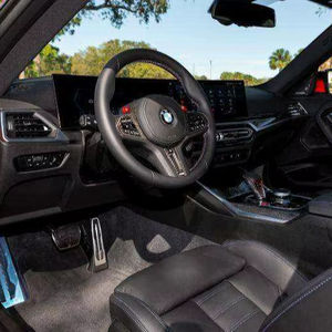 BMW M2 3.0L Twin Turbo I6 SEDAN 2024 d'occasion en excellent état, prête à être expédiée - Product Image 1