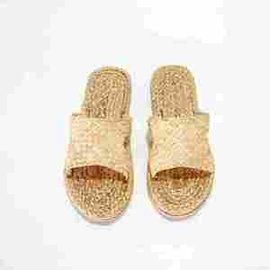 Jacinto de agua ecológico hecho a mano para zapatillas Diseño abierto elegante Sostenible Cómodo Reciclable de Vietnam - Product Image 4