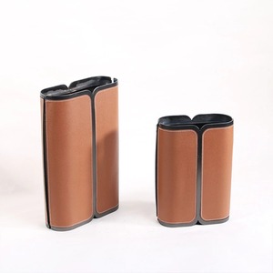 Jarrón blanco redondo con asa de doble cara para una decoración elegante con una larga exhibición de eventos perfecta para bodas y estilo del hogar - Product Image 4