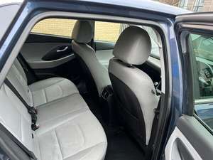 HYUNDAI I30 d'occasion, conduite à gauche/droite - Product Image 5