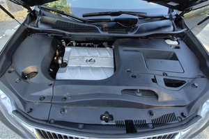 Asequible para Conducir |   CONDUCCIÓN IZQUIERDA |   Volante a la derecha |   Lexus RX350 AWDDSS 2010 - Product Image 6