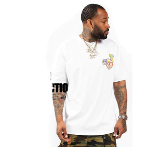 Fabricación de camisetas personalizadas y conjuntos cortos de camuflaje Conjunto de chándal de dos piezas para hombre Conjuntos cortos de alta calidad para correr - Product Image 4