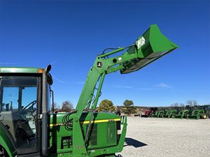 2001 Johnn De ere 7210 รถแทรกเตอร์การเกษตรที่มีจําหน่าย - Product Image 5