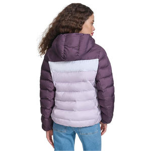 Chaqueta acolchada ligera de manga larga resistente al agua para mujeres Servicio OEM disponible - Product Image 3
