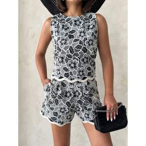 กางเกงขาสั้นลูกไม้ผู้หญิง - Product Image 5