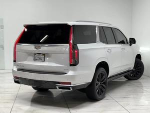 Cadillac Escalade 4 portes SUV 4x4 d'occasion 2022 - Prêt à être expédié - Product Image 6