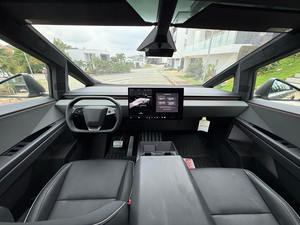 Tesla Cybertruck Cyber Beast 2024, transmission intégrale, turbo, cuir, faible kilométrage, boîte automatique, 593 ch, batterie 123 kWh, conduite à gauche, propulsion arrière, voiture électrique - Product Image 2