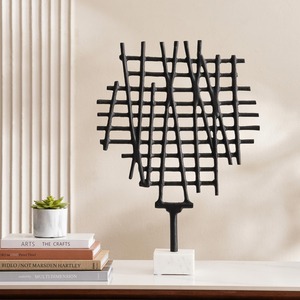 Sculpture noire moderne chef-d 'œuvre artistique fabriqué à la main Accent décoratif parfait pour les intérieurs chics - Product Image 1