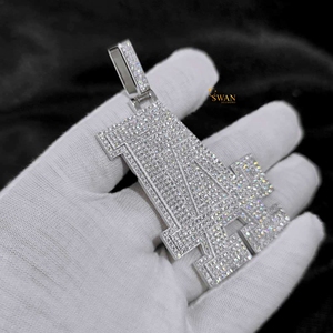 10K Or Massif Moissanite Diamant Personnalisé LA Pendentif Collier Glacé Hip Hop Bijoux Usine Fabricant Direct En Gros - Product Image 3