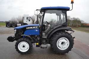 Tractor Agrícola M504C 2018 de 50 HP 4WD con Transmisión por Engranajes, Bomba y Caja de Cambios, Alta Productividad, EN VENTA - Product Image 2