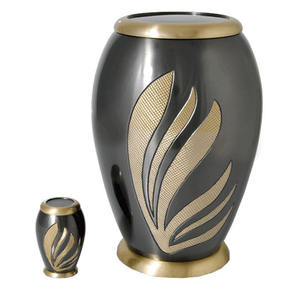 Urne décorative en laiton, Design moderne, décoration gravée, finition Antique, cendres funérailles, qualité supérieure, meilleure vente - Product Image 1