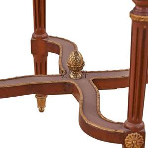 Mesa Auxiliar Redonda de Lujo de Caoba con Incrustaciones Florales y Detalles Ornamentales de Latón Dorado para Decoración Clásica de Sala de Estar - Product Image 5