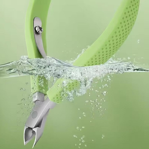 คีมตัดเล็บหนังกำพร้าเคลือบไททาเนียมพรีเมี่ยมดีไซน์ขากรรไกรแม่นยำทนทานสำหรับเล็บเท้าออกแบบโลโก้ได้ตามต้องการ - Product Image 5