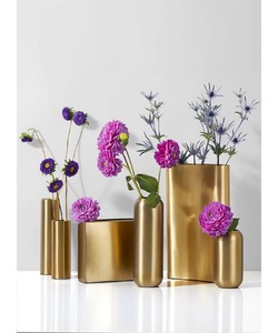 Jarrón Simple negro con detalles dorados, perfecto para dormitorio, escritorio de estudio, sala de estar, salón y regalo creativo o uso decorativo - Product Image 4